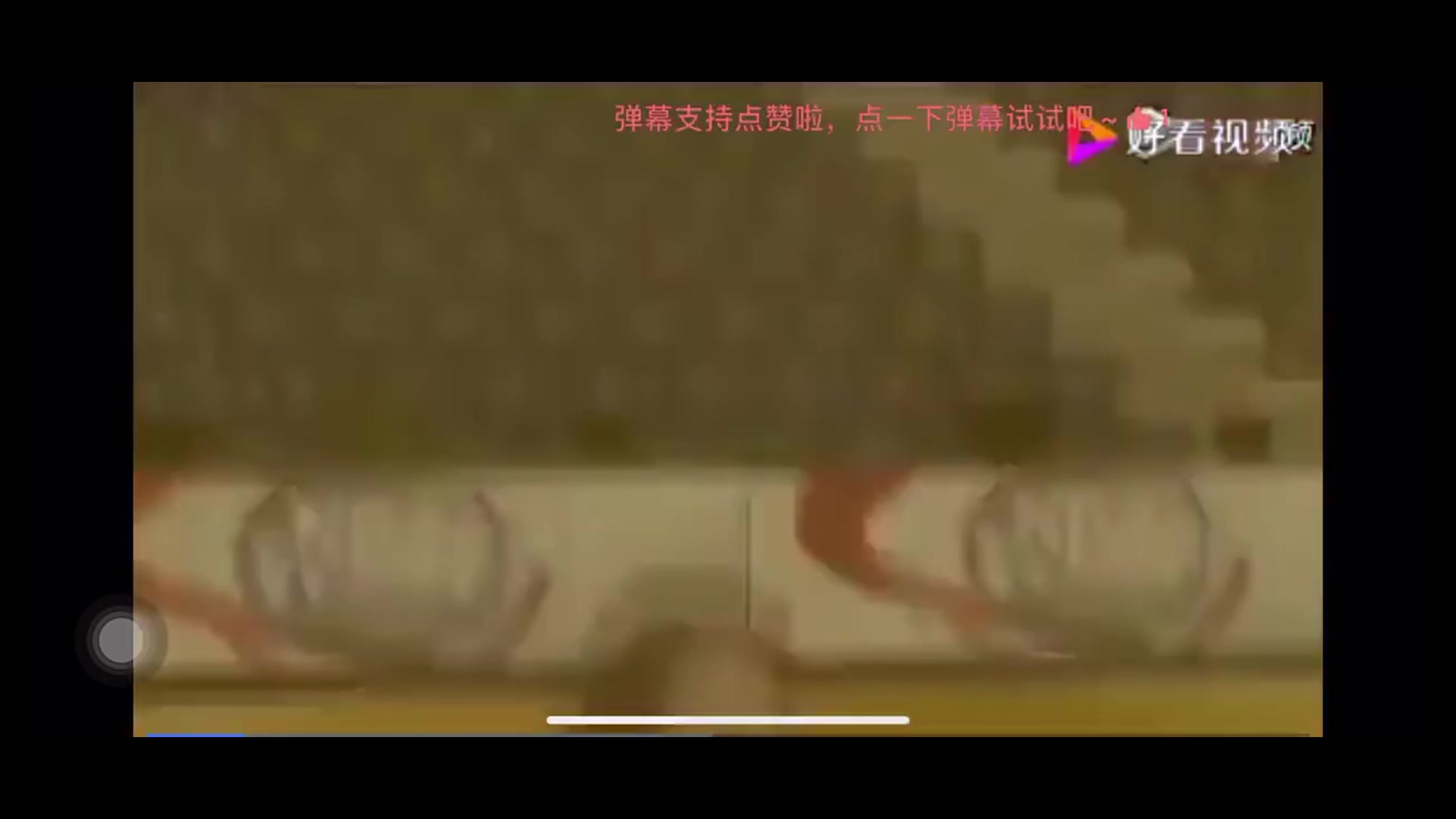 有多少吧友看過???小七早年身穿詹姆斯球衣,在演播室火辣熱舞