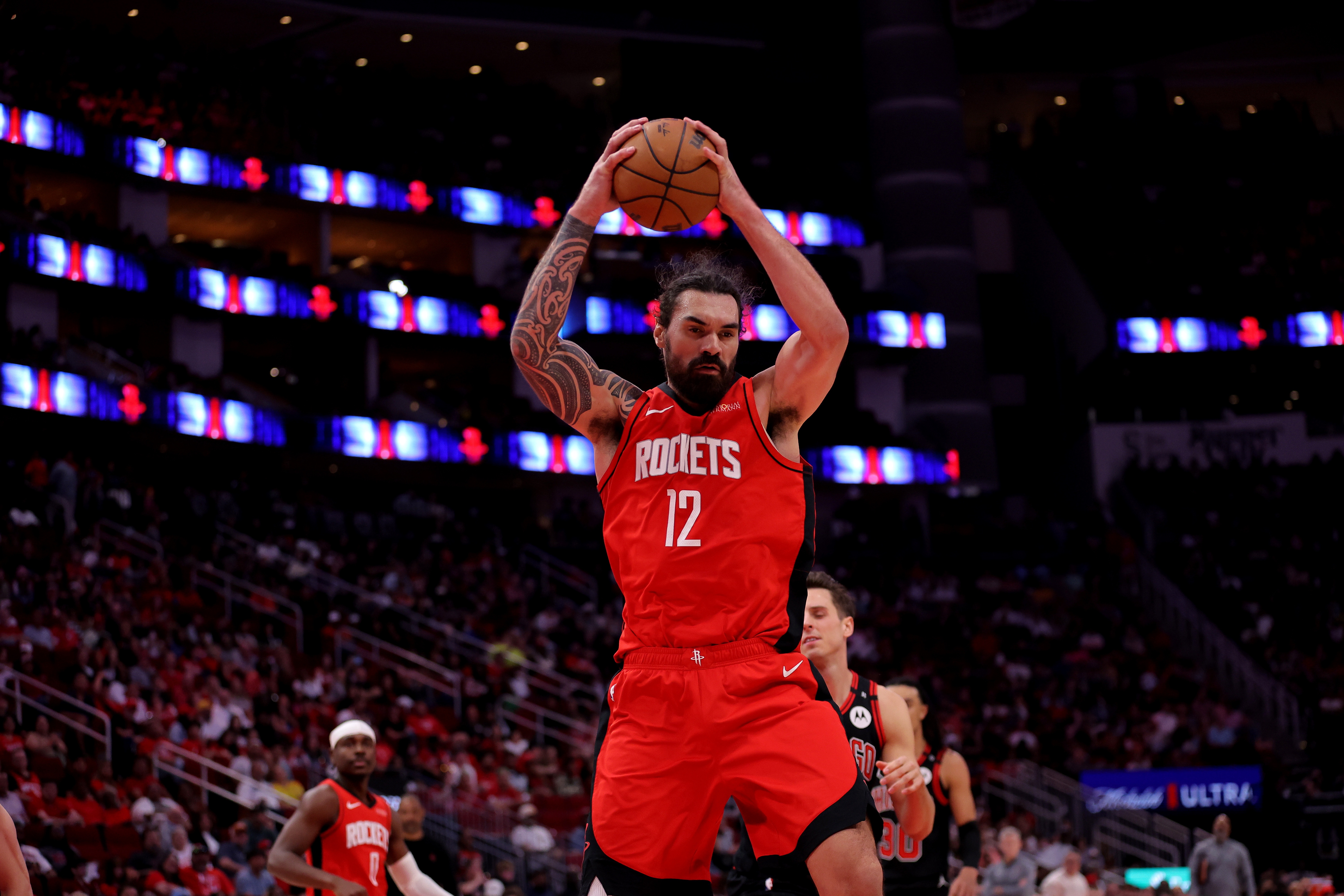 當打之年!NBA官方祝“海王”亞當斯32歲生日快樂??