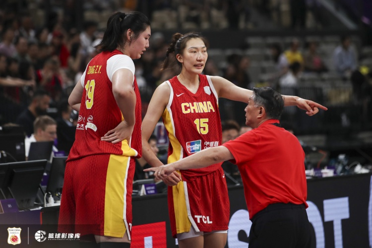 媒體人:就算楊瀚森成約基奇&女籃三大中鋒成型 也難阻男女籃下行