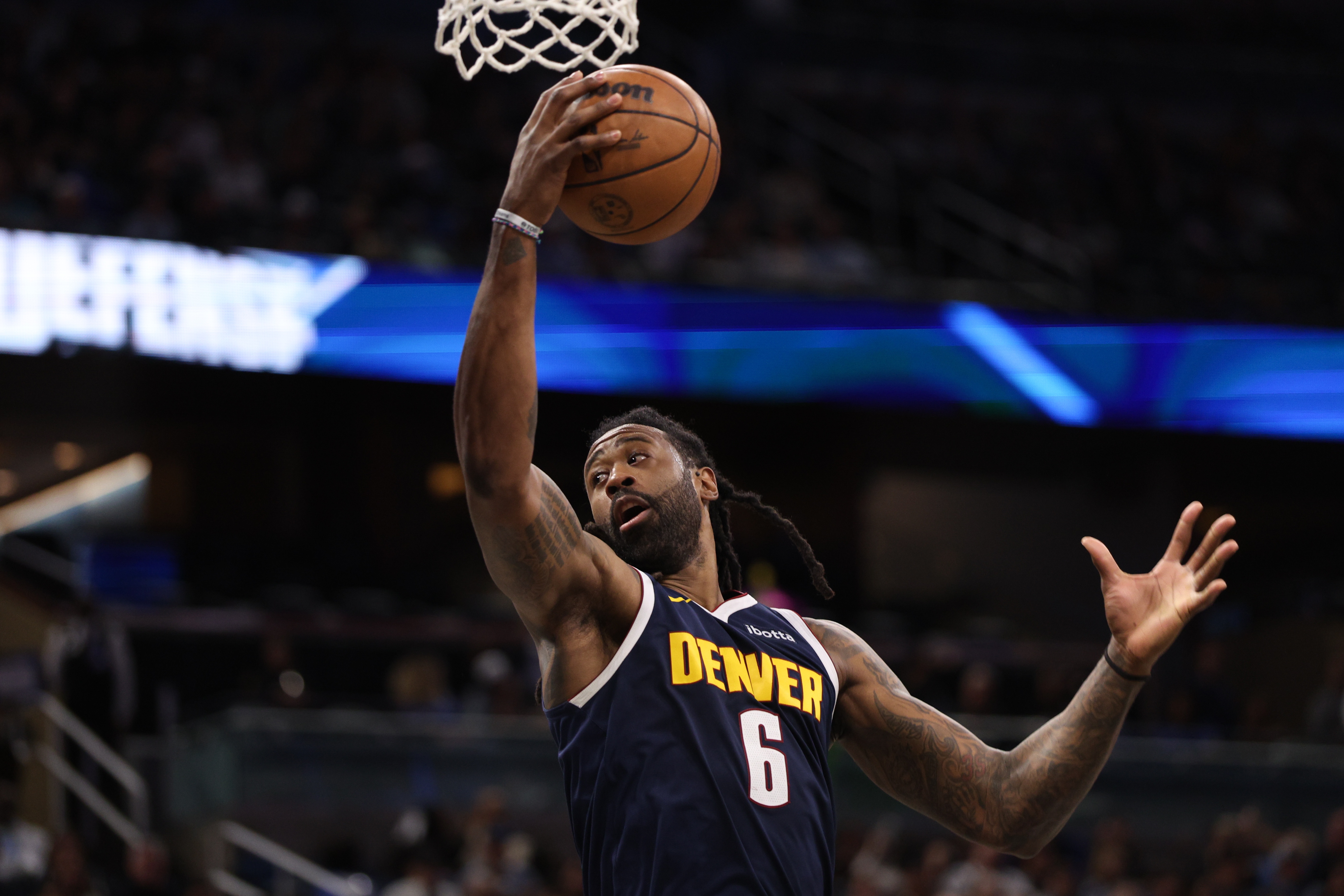真摯的祝福!祝NBA中鋒小喬丹37歲生日快樂!??