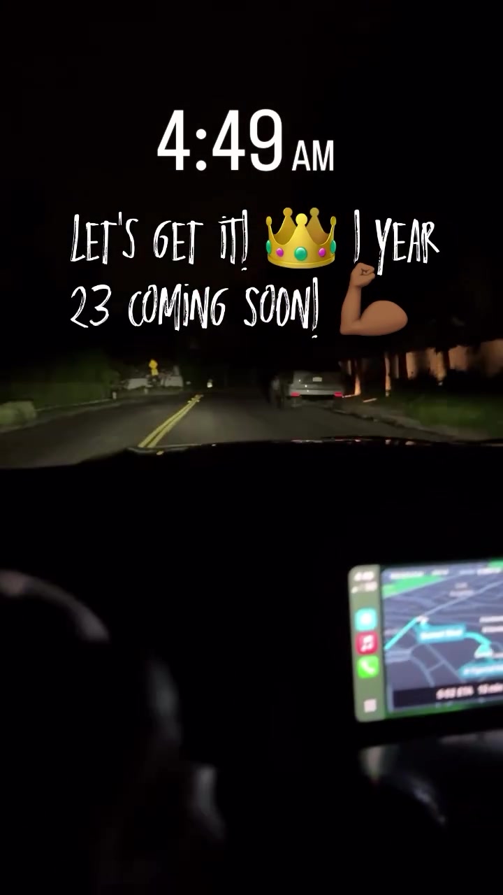 度假歸來??詹姆斯曬凌晨4點49開車去訓練:第23季將至????
