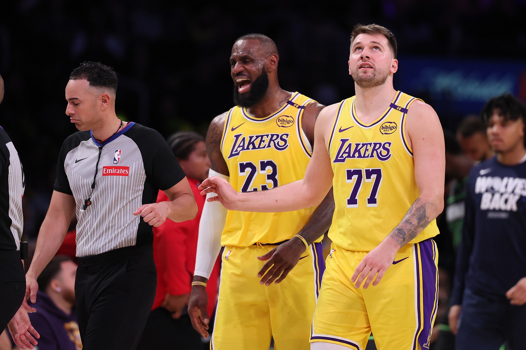 ESPN:湖人應(yīng)更多利用詹姆斯&東契奇擋拆 騎士時LBJ&歐文擋拆更多
