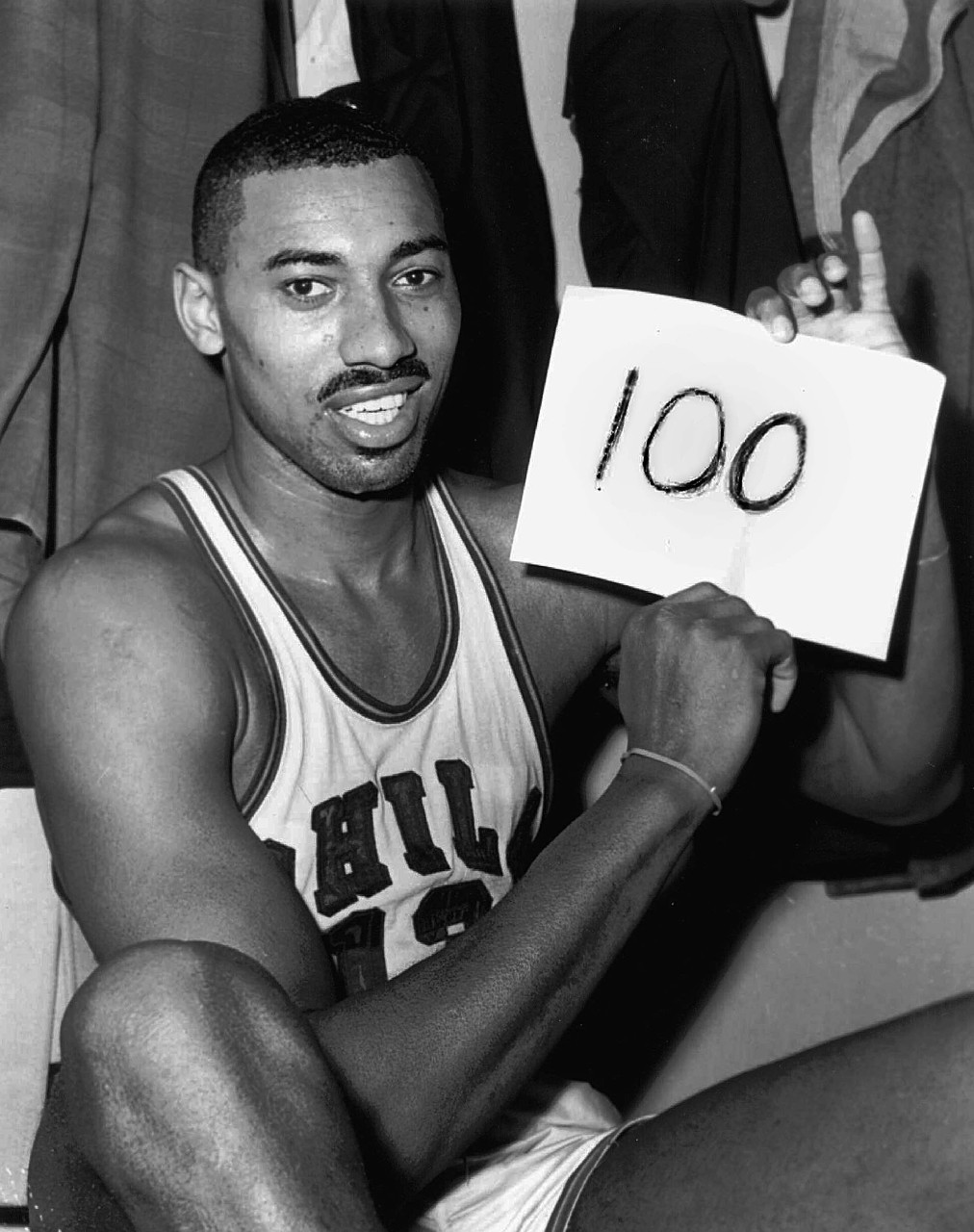 100分先生!今天是傳奇球星威爾特-張伯倫誕辰紀念日