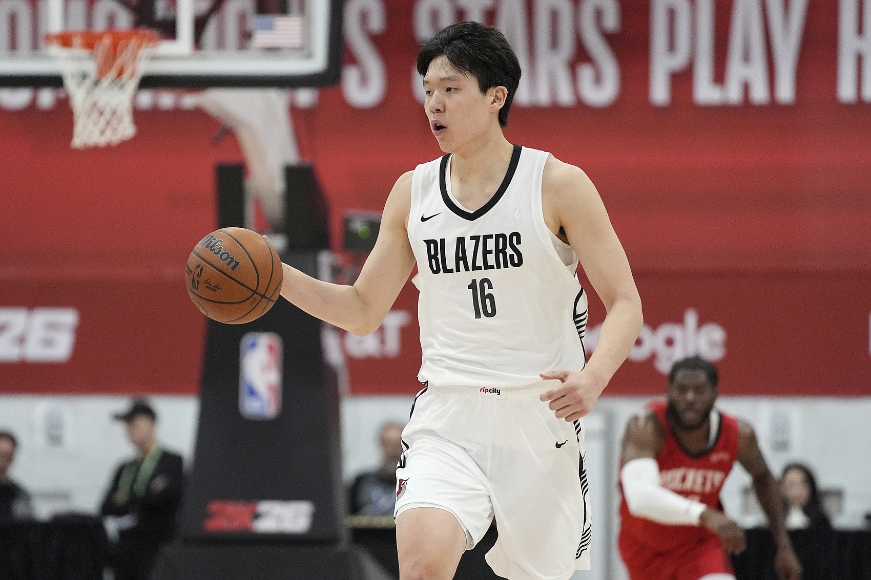 庫里談楊瀚森:我喜歡對陣年輕有天賦的球員 希望他能盡快適應NBA
