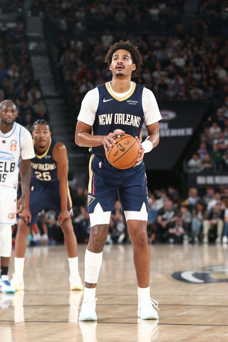 鵜鶘主帥：普爾心理韌性極強(qiáng) 每天走進(jìn)訓(xùn)練館都能看到他在苦練