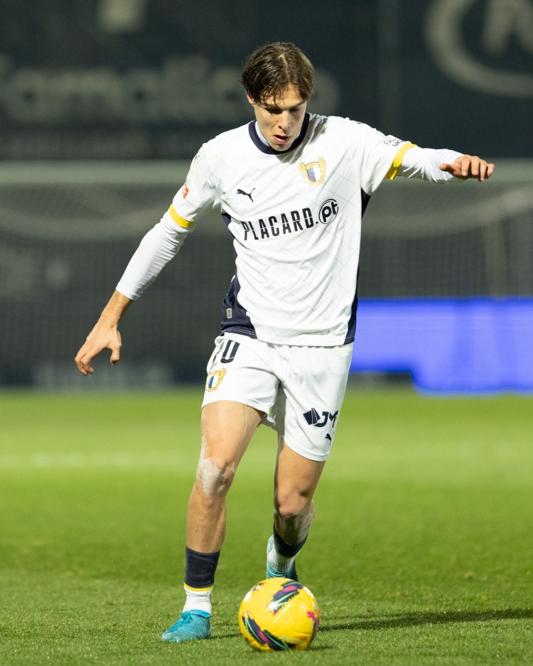 都體：尤文計劃進行中場補強，他們瞄準了葡萄牙新星古斯塔沃-薩